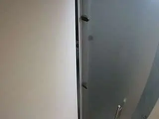 Camsoda Free Live Porn of voyeurcam-casa-salsa-shower-1