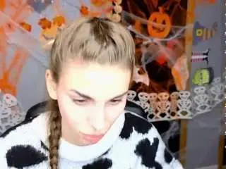 Camsoda Nude Webcam of emmigreen