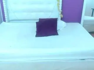 Camsoda Private Sex Chat of naughty-biigass