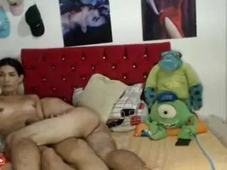 Camsoda Adult Webcams of sweetcouplehot1tapestry