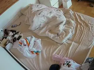 Camsoda Sex Chat of voyeurcam-julmodels-greybed-1