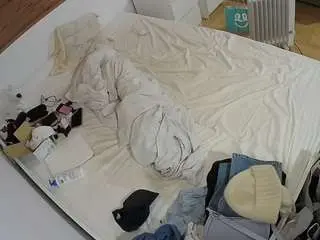 Camsoda Adult Video Chat of voyeurcam-julmodels-greybed-1