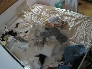 Camsoda Free Live Porn of voyeurcam-julmodels-greybed-1