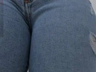 Camsoda Sex Cam of maira-gil