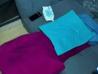 Camsoda Free Porn Cam of playsgirlhot