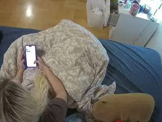 Camsoda Free Porn Cam of voyeurcam-julmodels-greybed-2