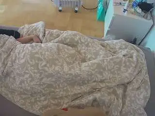 Camsoda Sex Chat of voyeurcam-julmodels-greybed-2