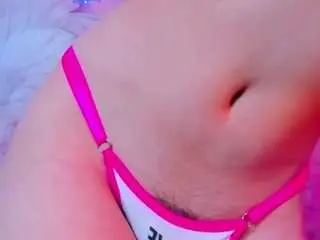 Camsoda Nude Webcam of luxy-ary