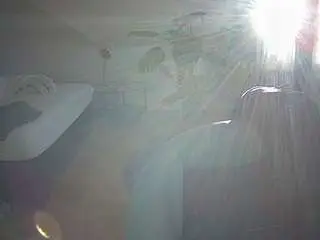 Camsoda Nude Webcam of voyeurcam-julmodels-whitebed-6