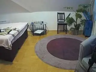 Camsoda Watch Live Sex Cams of voyeurcam-julmodels-whitebed-6