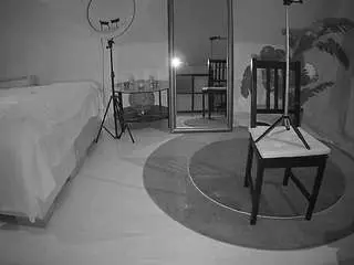 Camsoda Best Webcam of voyeurcam-julmodels-whitebed-6