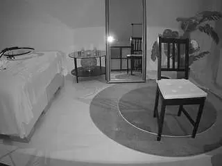 Camsoda Live Sex of voyeurcam-julmodels-whitebed-6