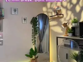 Camsoda Adult Video Chat of jullierhodes