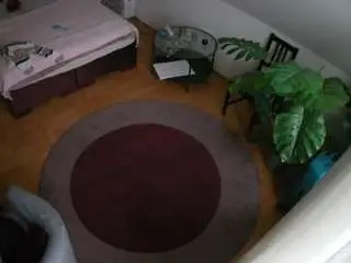 Camsoda Free Live Porn of voyeurcam-julmodels-whitebed-5