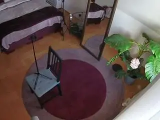 Camsoda Nude Webcam of voyeurcam-julmodels-whitebed-5