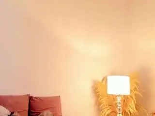 Camsoda Live Sex Cam of april-roses