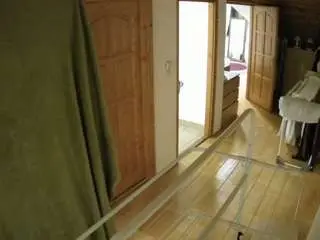 Camsoda Sex Chat of voyeurcam-julmodels-hall-2nd