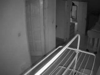 Camsoda Sex Chat of voyeurcam-julmodels-hall-2nd