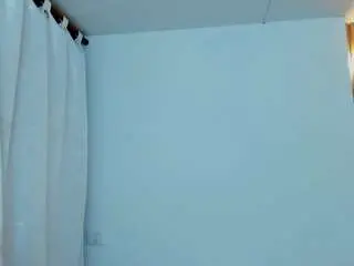 Camsoda Live Sex Cam of sara-xxx