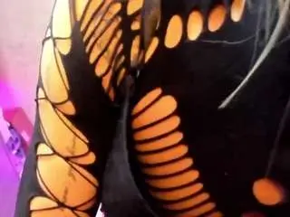 Camsoda Sex Chat of mistress-edggy