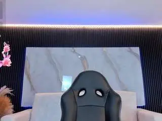 Camsoda Watch Live Sex Cams of megancoxx