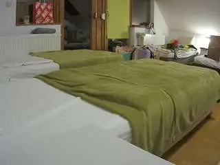 Camsoda Free Live Porn of voyeurcam-julmodels-bed-2