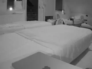 Camsoda Adult Video Chat of voyeurcam-julmodels-bed-2