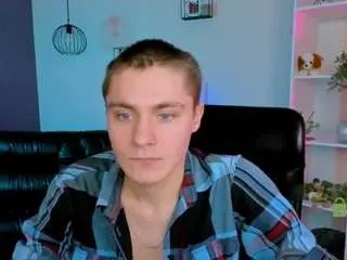 Camsoda Free Porn Cam of lucas-long