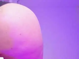 adhara-wlliams from camsoda