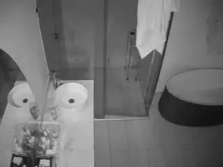 Camsoda Live Sex Cam of voyeurcam-casa-salsa-bathroom-6