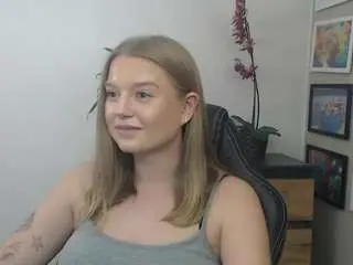 ericalust from camsoda