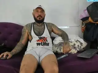 bigcock-jhonny from camsoda