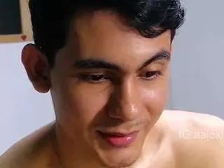 Camsoda Sex Cam of romantic-lab