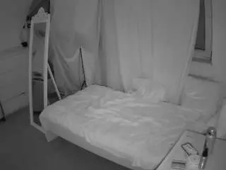 Camsoda Live Sex Cam of voyeurcam-julmodels-reallife-3