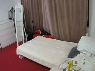 Camsoda Adult Webcams of voyeurcam-julmodels-reallife-3