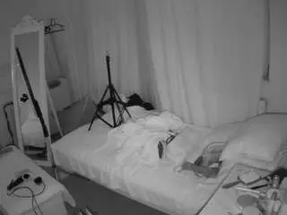 Camsoda Adult Video Chat of voyeurcam-julmodels-reallife-3