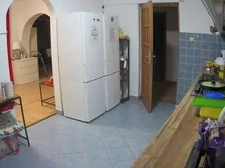 Camsoda Watch Live Sex Cams of voyeurcam-julmodels-kitchen