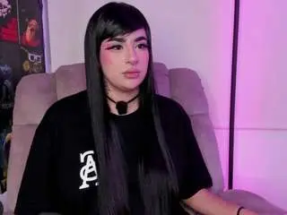 uveuvede from camsoda