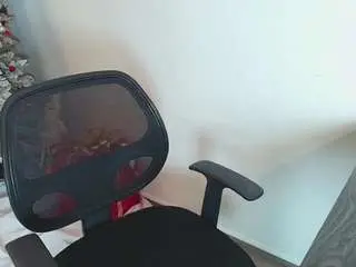 Camsoda Watch Live Sex Cams of victoriia-collins