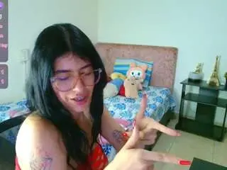 Camsoda Adult Webcams of catalina-santanna