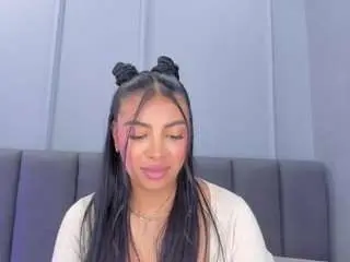 Camsoda Live Sex Cam of elisa-castrillon