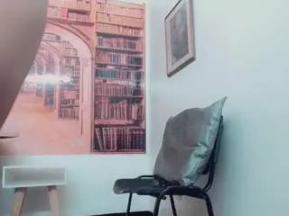 Camsoda Watch Live Sex Cams of emeli-roushot