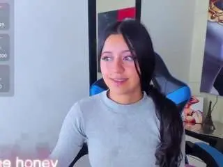 zoeconnor19 from camsoda