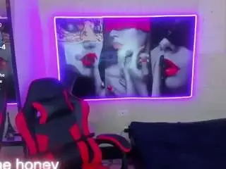 Camsoda Nude Webcam of zoeconnor19