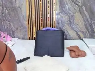 Camsoda Live Porn of nyakimgold