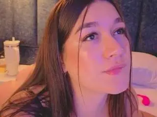 arianna-suarezz from camsoda