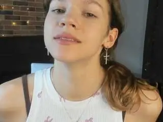 velvetrisque from camsoda