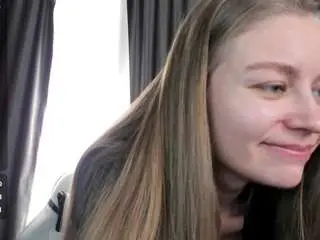 Camsoda Best Webcam of polumna