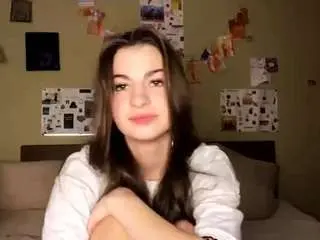 Camsoda Nude Webcam of laurynersery