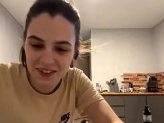 averyszafranski from camsoda